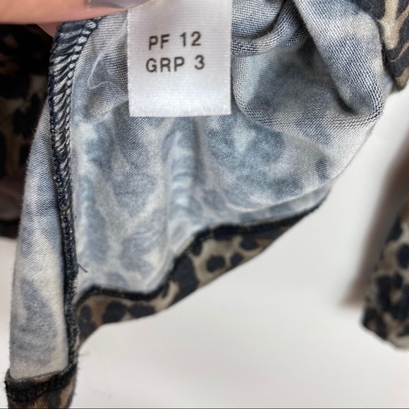 St. John Leopard/Cheetah Print Boatneck Tee Sz P - Picture 8 of 15